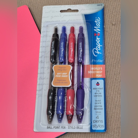 Pink Notebook and Pen Set - Picture 4 of 16